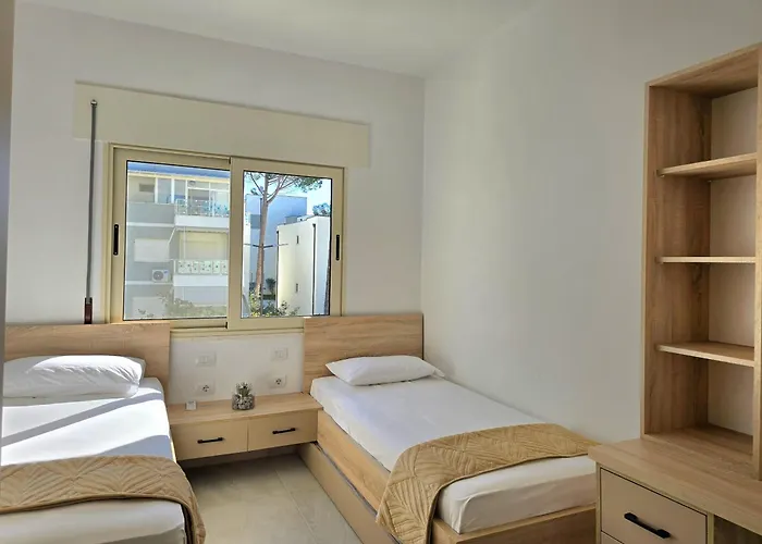 شقة Perla Homes 200 Plazhi San Pietro