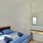 Perla Homes 200 Appartement *