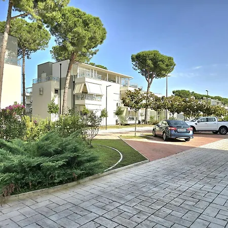 Perla Homes 200 Appartement *