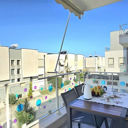 Апартаменты Perla Homes 200