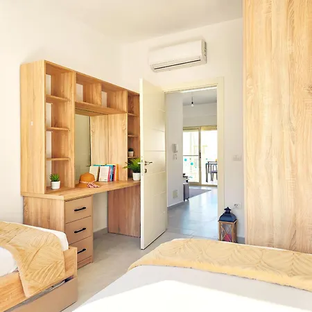 アパート Perla Homes 200 *