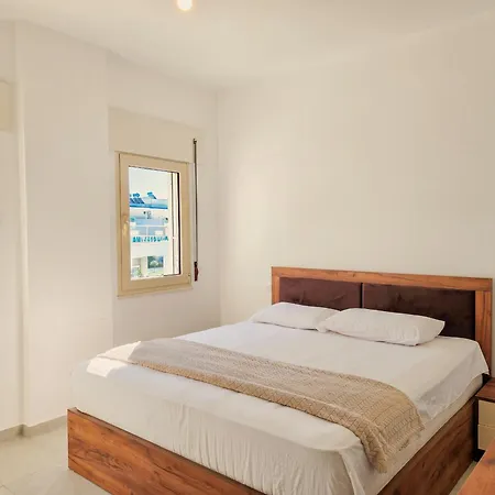 Perla Homes 200 Plazhi San Pietro