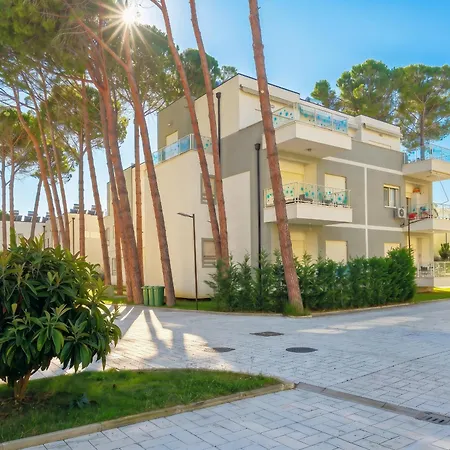 Perla Homes 200 Plazhi San Pietro
