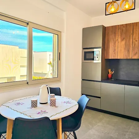 Perla Homes 200