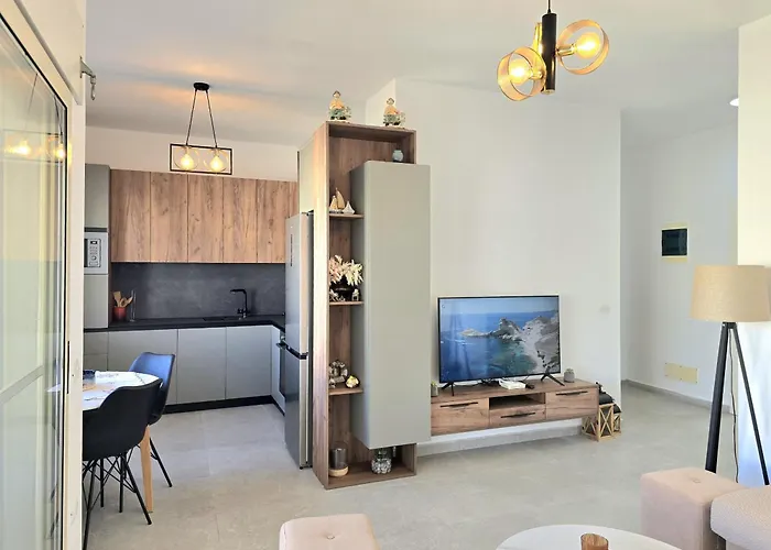 Perla Homes 200